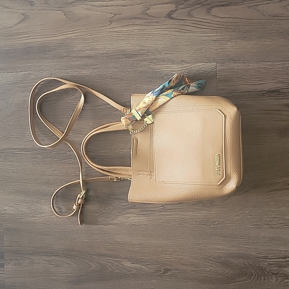 Steve Madden purse